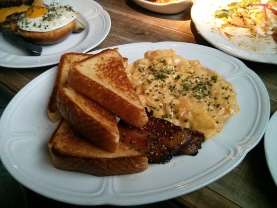 Au Cheval Simple Breakfast Price