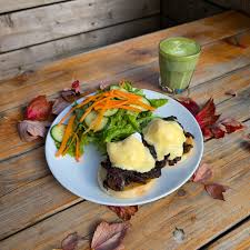 Duck Duck Benedict