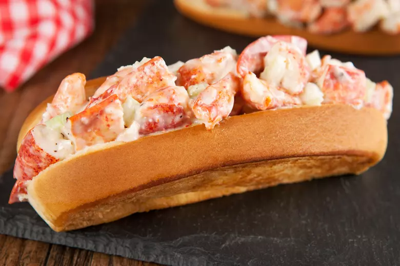 David's Restaurant Maine Crab Roll Price