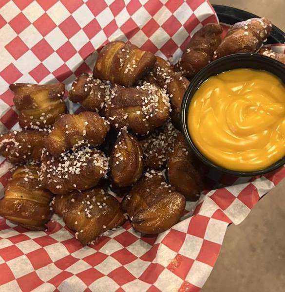 Pretzel Bites