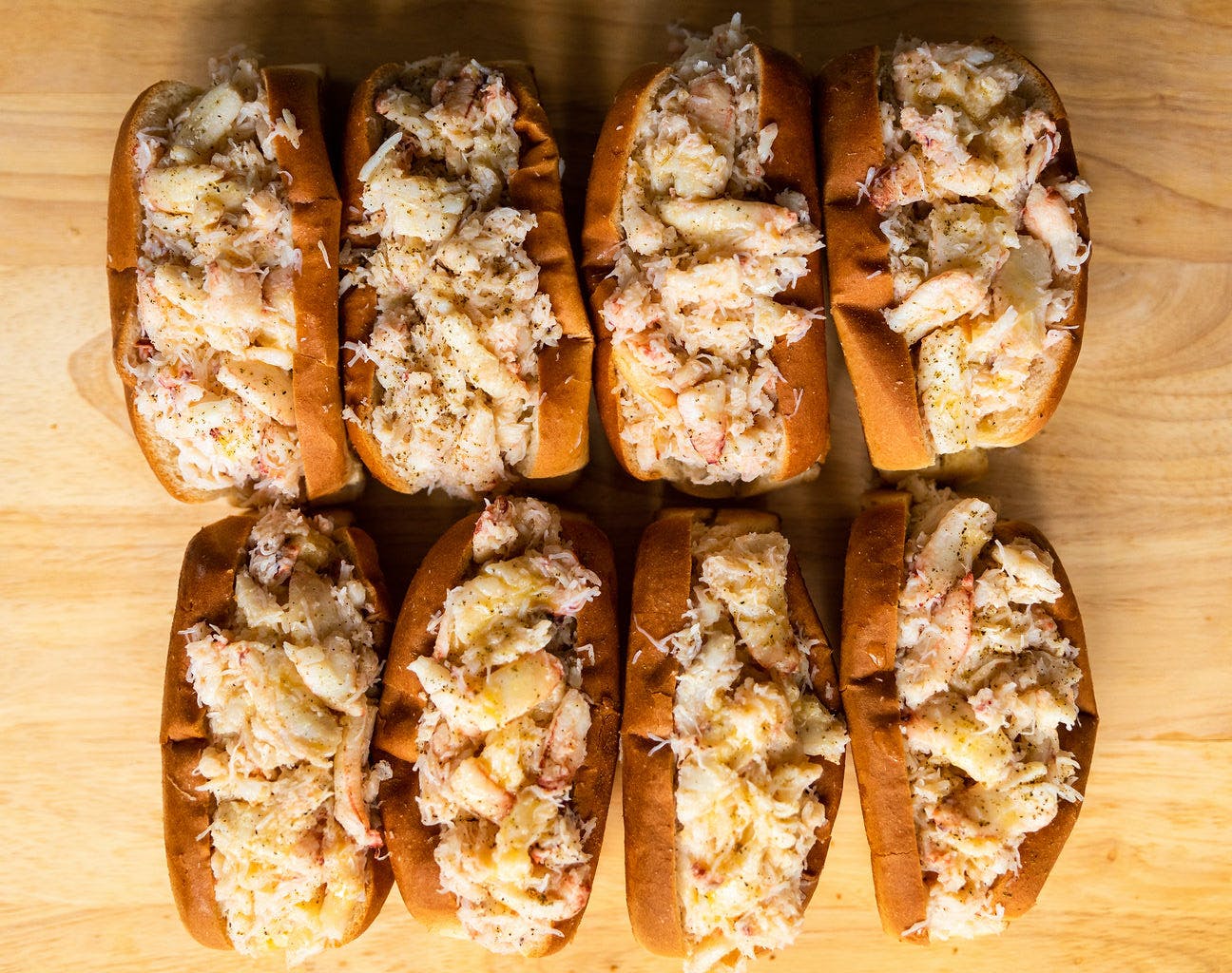 Luke's Lobster Crab Roll Price