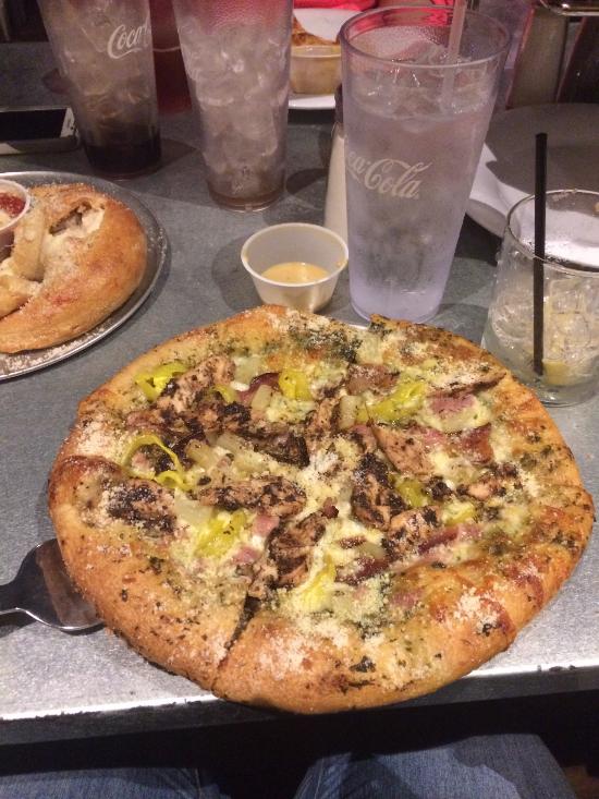Mellow Mushroom Maui Wowie