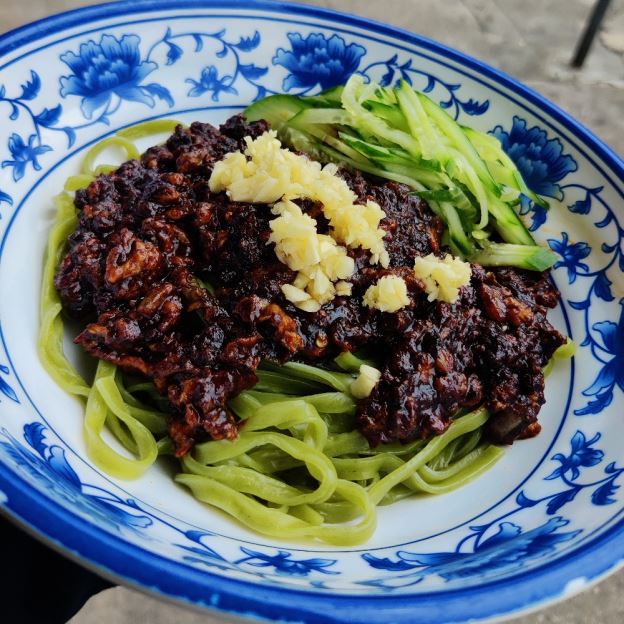 Old Mandarin Islamic Restaurant Beijing Style Noodles in Fried Dark Bean Paste Price