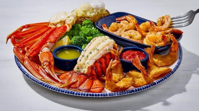 Red Lobster Ultimate Feast Price