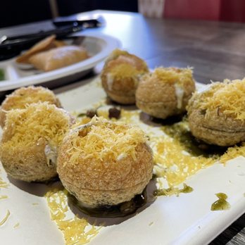 Surati Farsan Mart Khasta Kachori Price