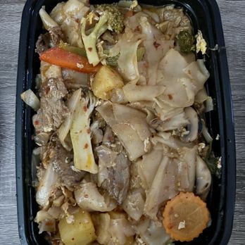 Drunken Noodle