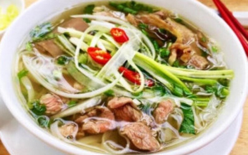 Vietnam Kitchen B2. Phở Tái Gân Price