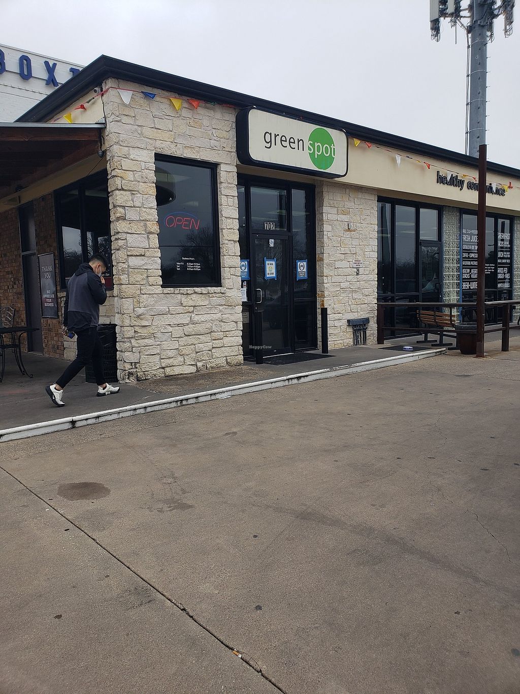 Green Spot Market & Fuels