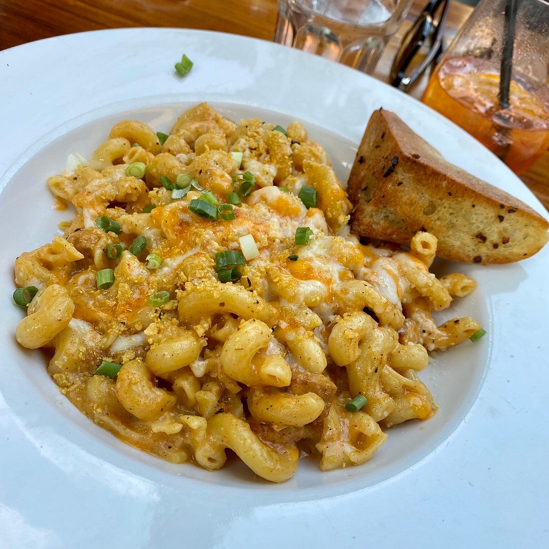 Bureau de Poste signature dishes Beef TartareFish & ChipsMac N' CheeseDragon Poutine