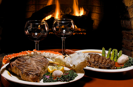 The Drover signature dishes Whiskey Steaks (Filet, Sirloin, Ribeye), Prime Rib, French Onion Soup