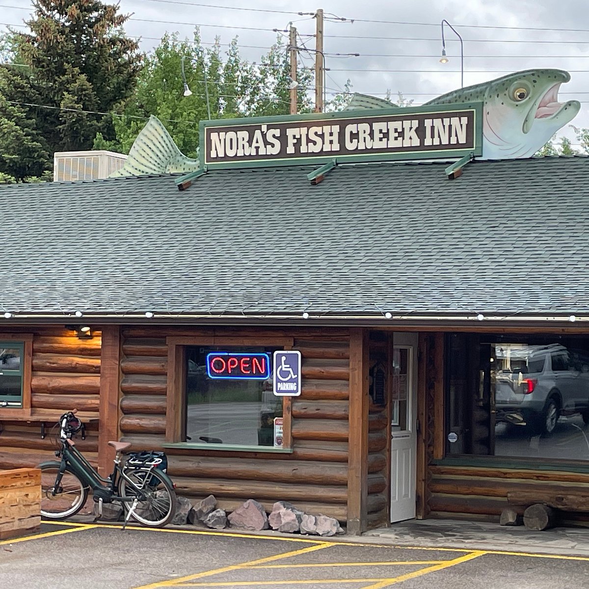 Nora’s Fish Creek Inn