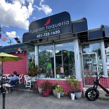 Tuxpan Taqueria