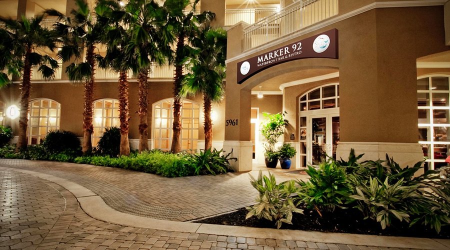 Marker 92 Waterfront Bar & Bistro