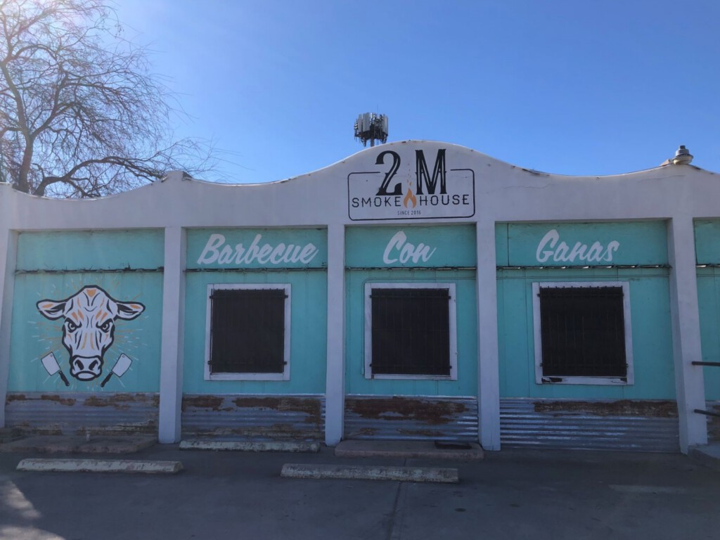 2M Smokehouse
