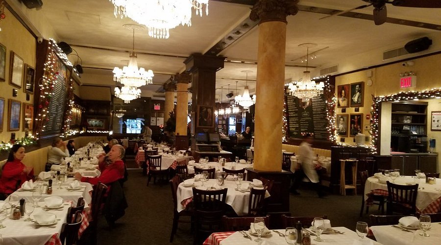 Tony's Di Napoli