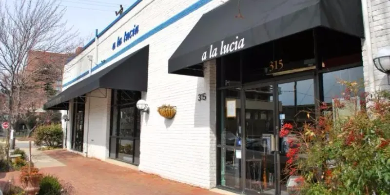 A La Lucia