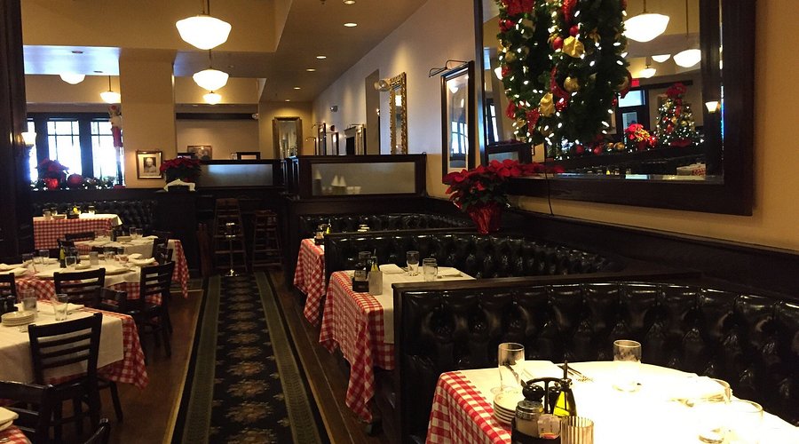Maggiano's Little Italy