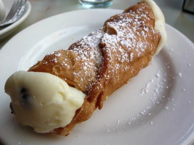 Palermo Italian Restaurant signature dishes Veal ParmigianaGnocchiCannoli﻿﻿﻿