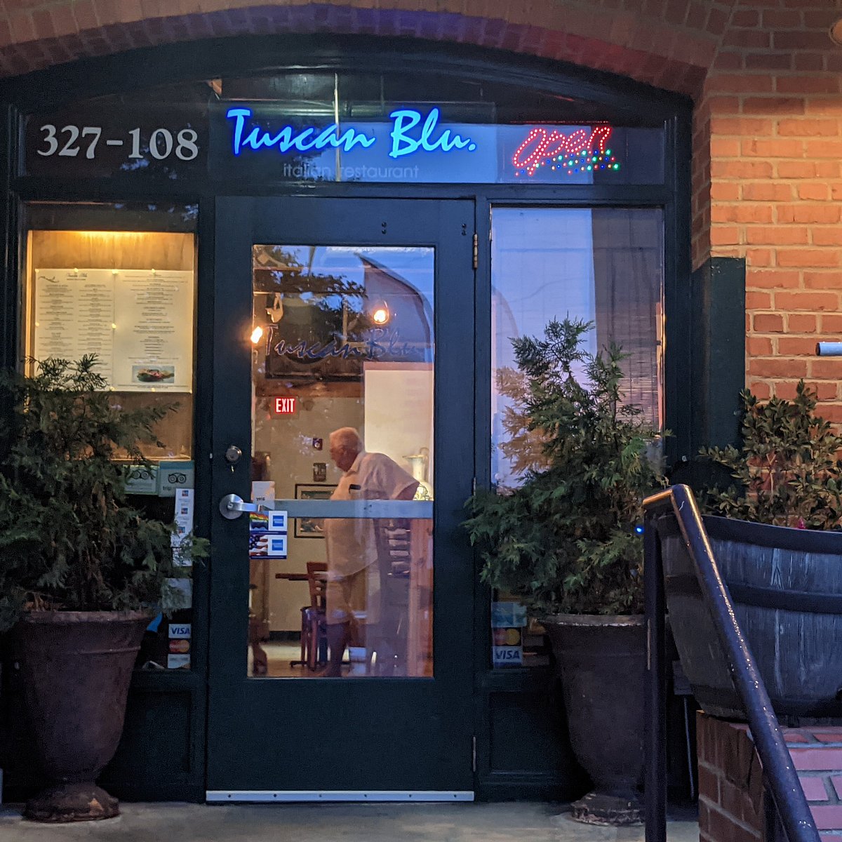 Tuscan Blu Italian Restaurant
