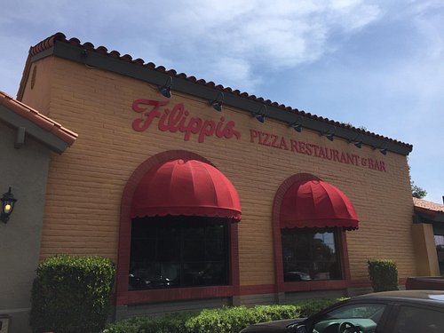 Filippi's Pizza Grotto