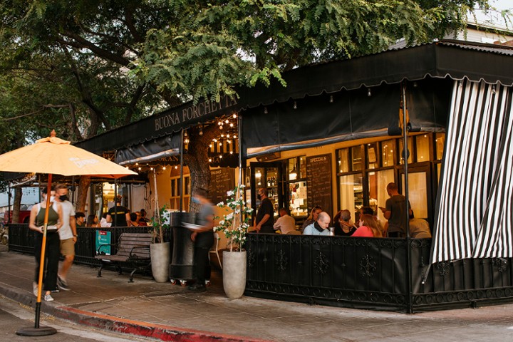 Seneca Trattoria
