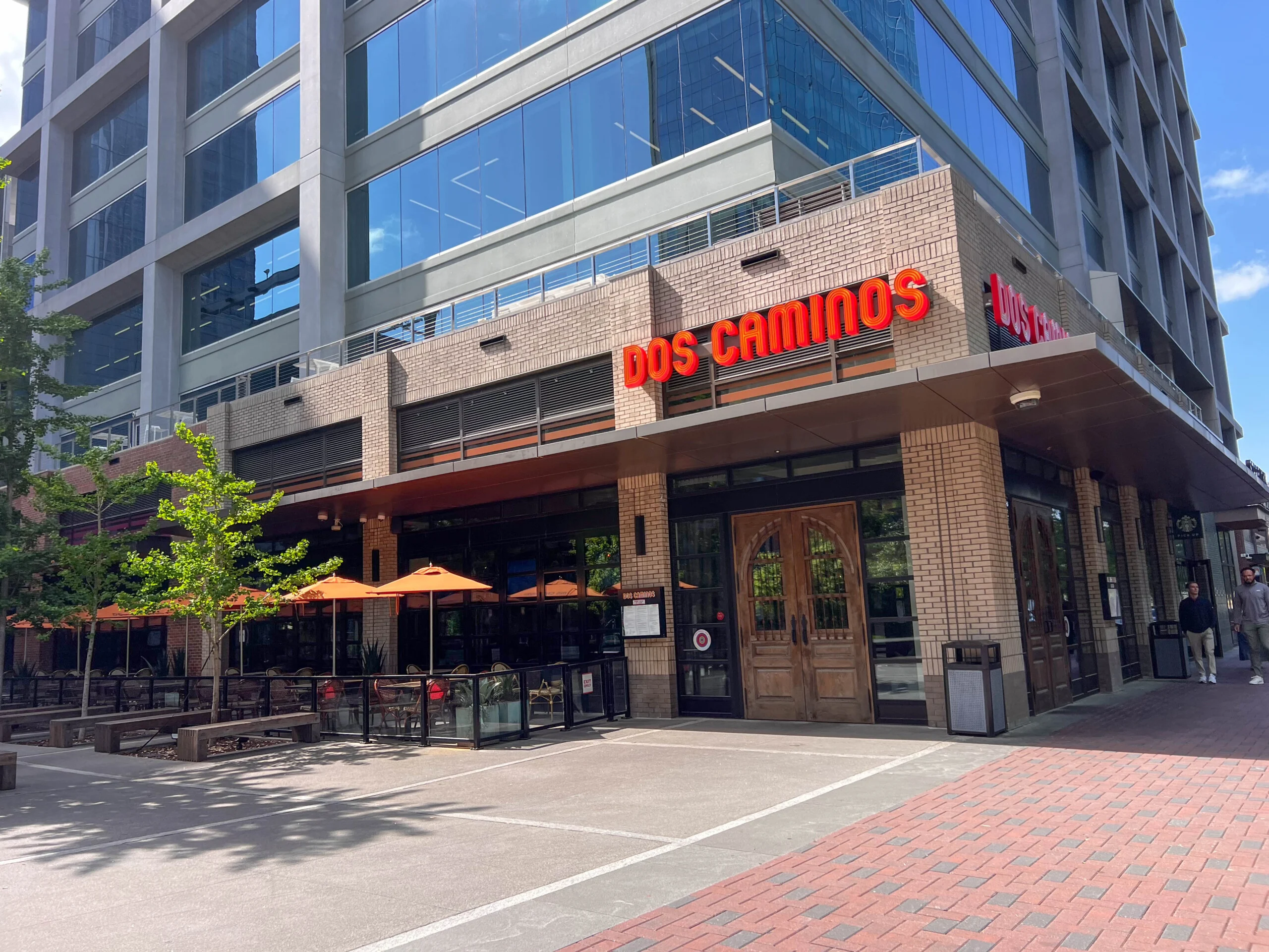 Dos Caminos
