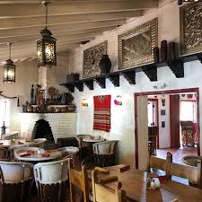 Barra Barra Saloon