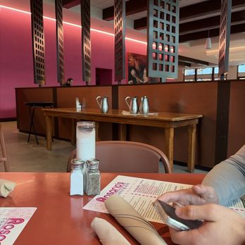Rosario’s Mexican Cafe y Cantina
