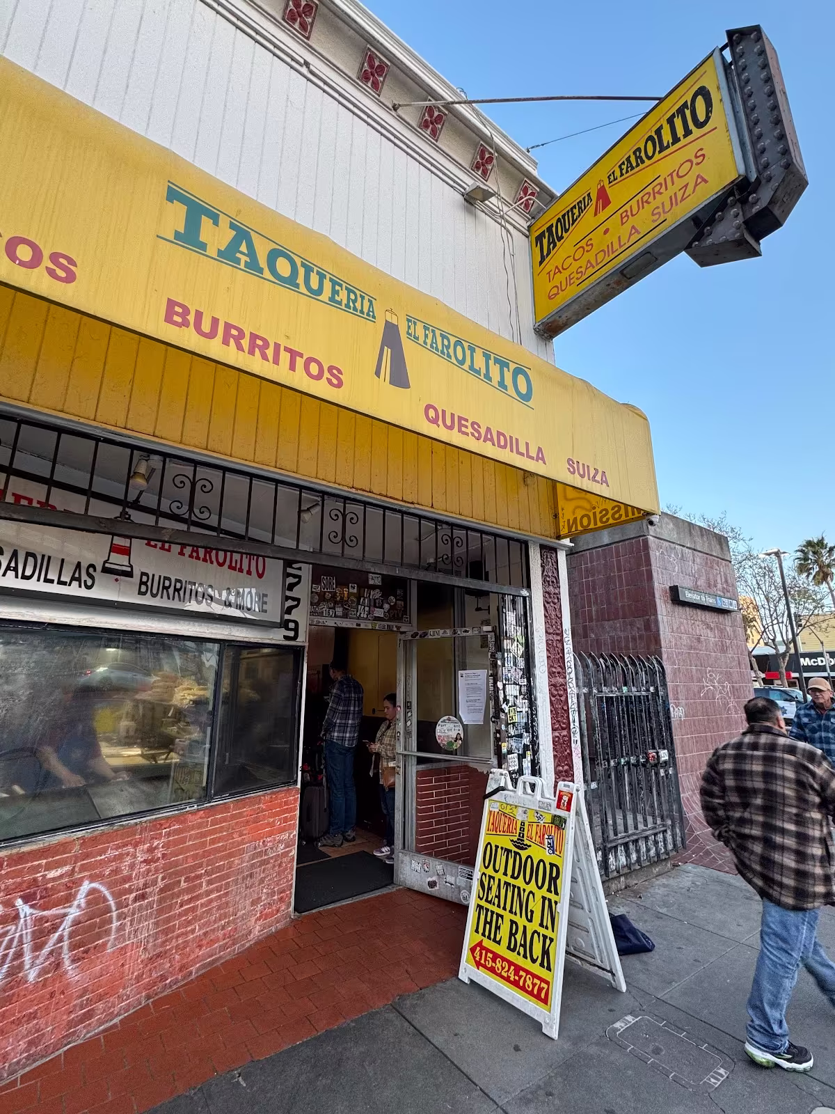 El Farolito