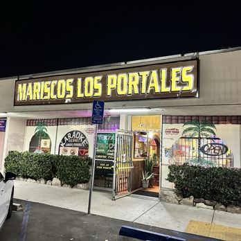 Mariscos Los Portales