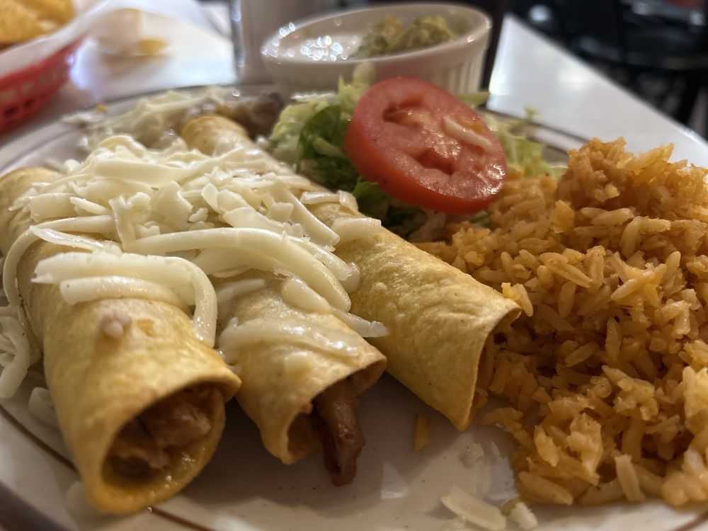 Xochimilco Cafe signature dishes Chile RellenoEnchiladaQuesadilla