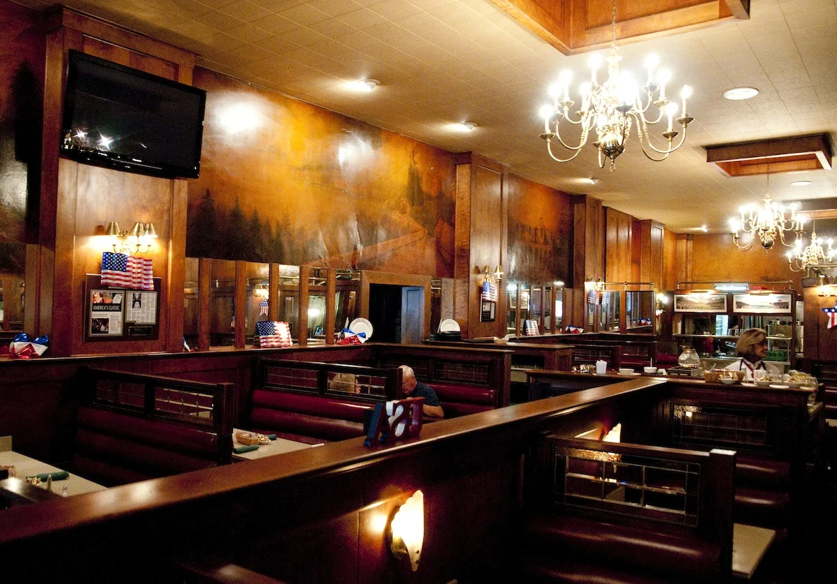 The Bright Star Restaurant