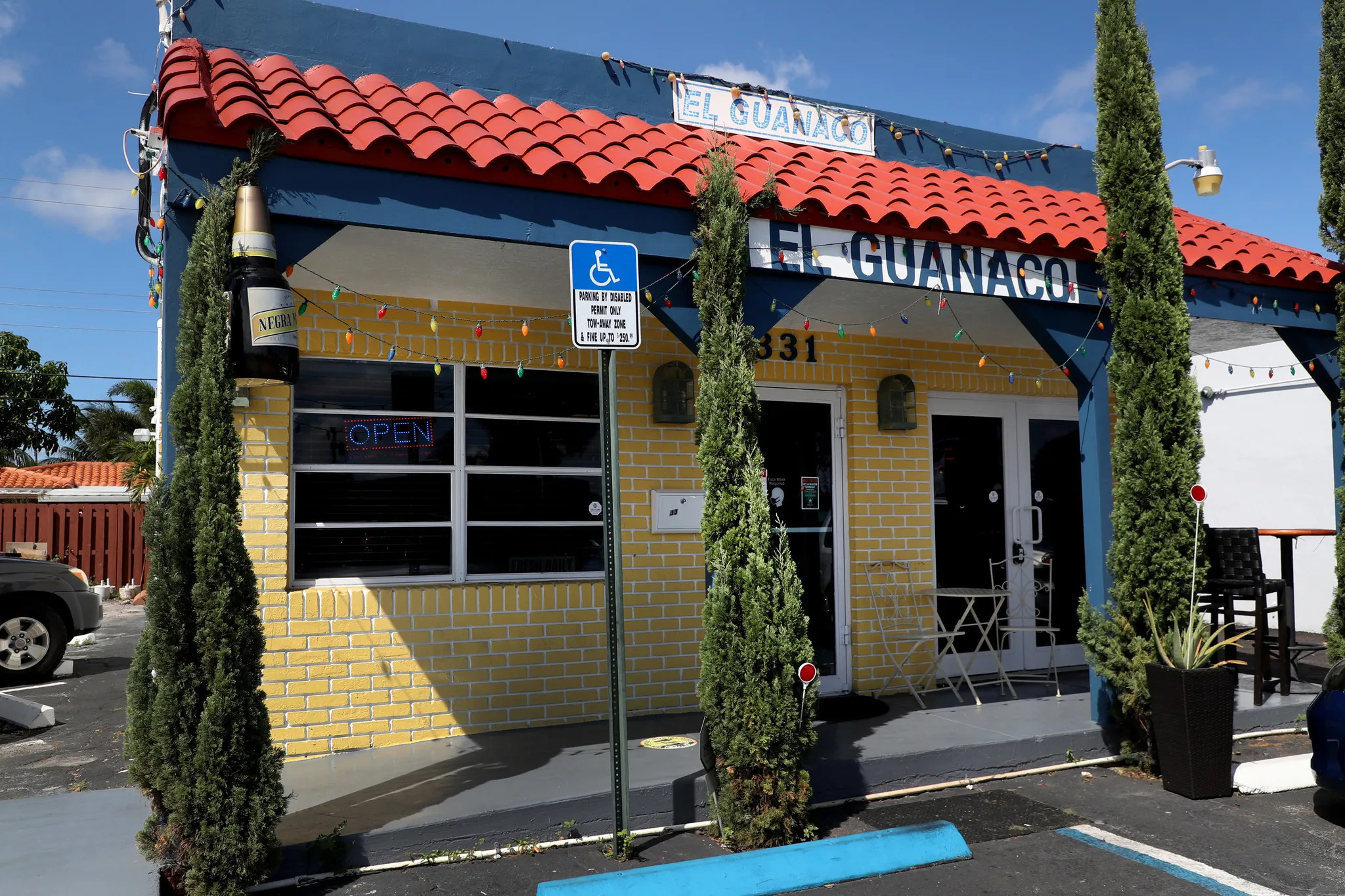 El Guanaco Taqueria