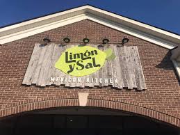 Limón y Sal Restaurant