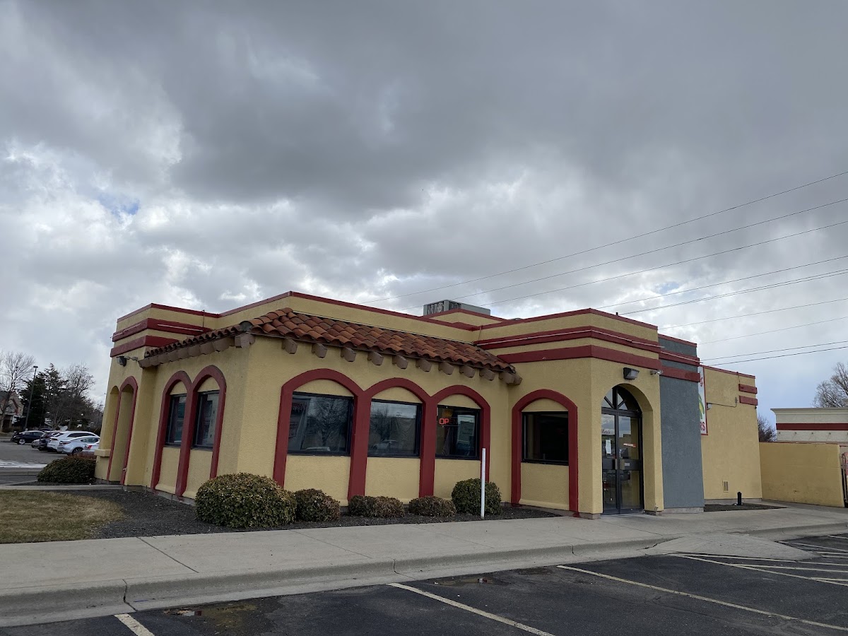 Los Betos Mexican Grill