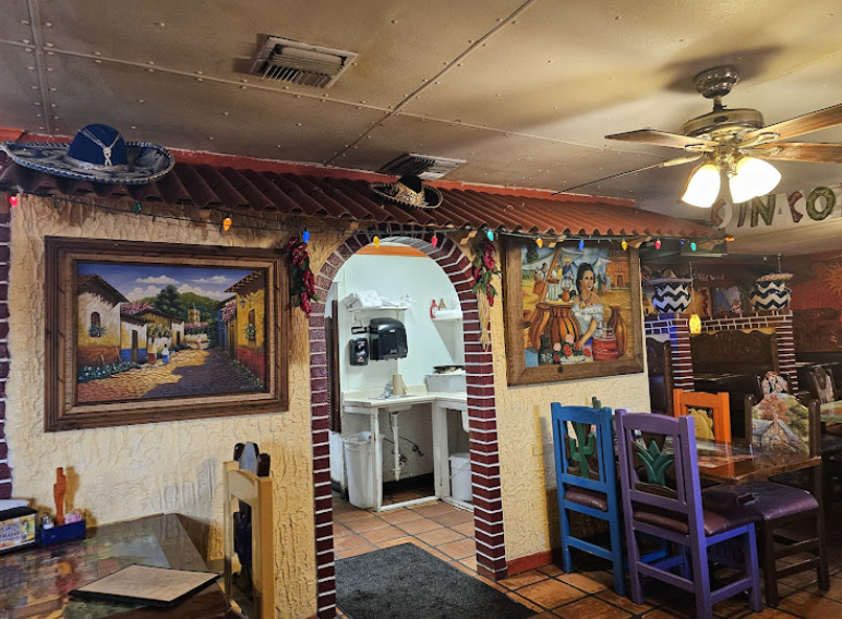 El Potrillo Mexican Restaurant & Grill