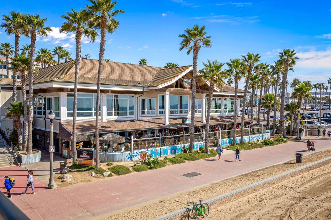Duke's Huntington Beach