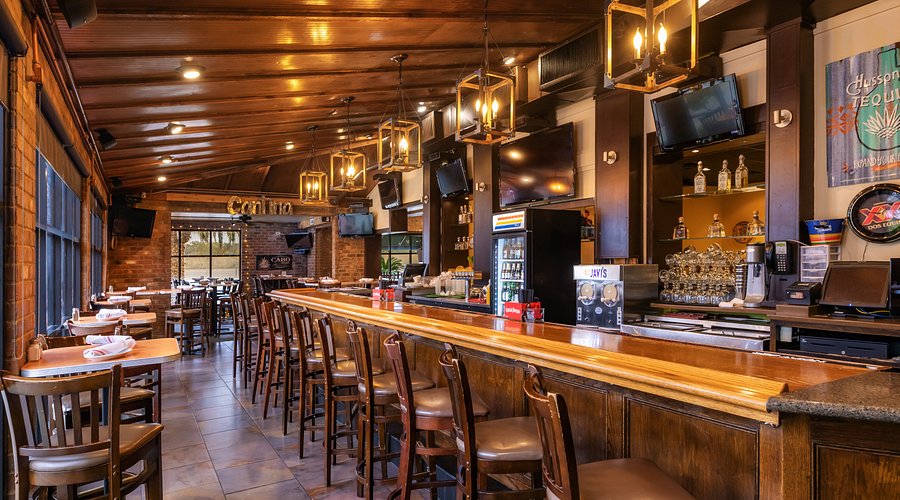 Tío Javi's Fresh-Mex Bar & Grill