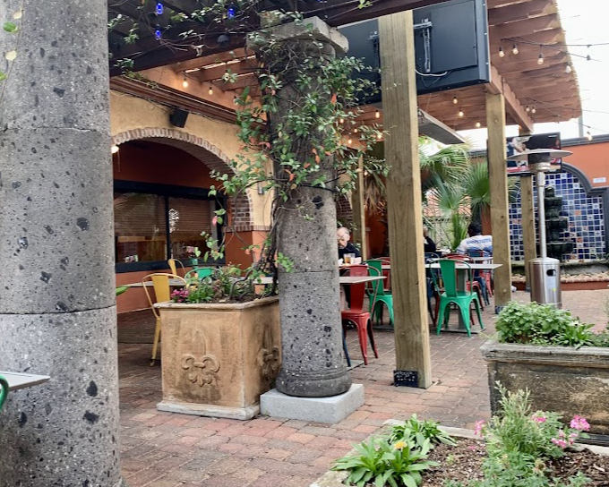 Aztecas Restaurant & Cantina