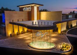 Eddie V's