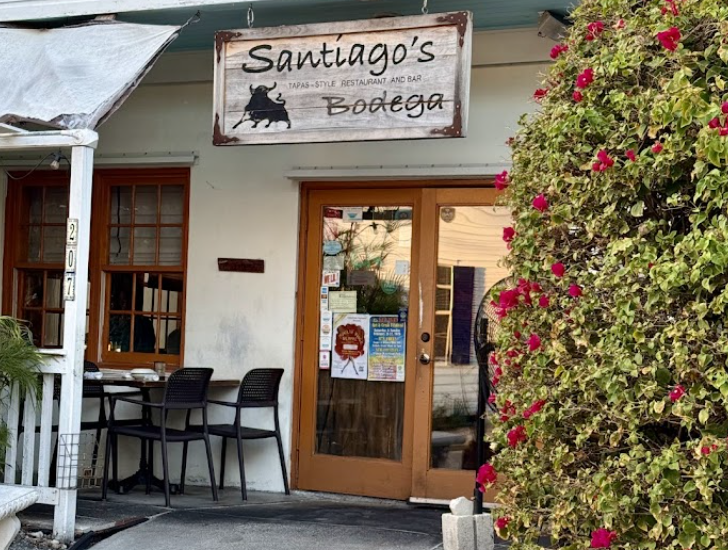 Santiago's Bodega