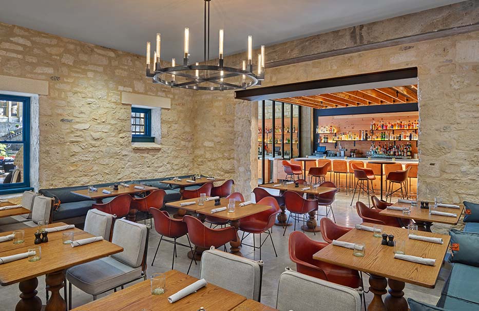 Domingo Restaurant