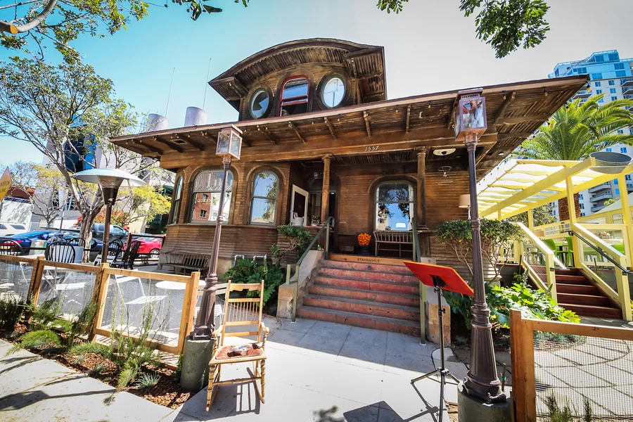 Queenstown Public House