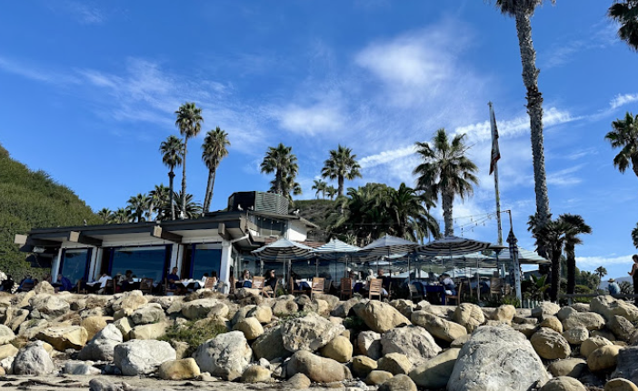Boathouse at Hendry's Beach
