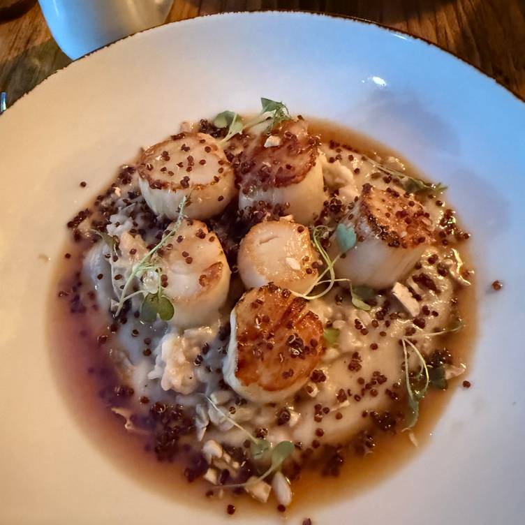 Elevage SoHo Kitchen & Bar signature dishes  Menu changes seasonally, but often features refined versions of comfort food, fresh seafood, and well-executed meat dishes. Their brunch is also popular.