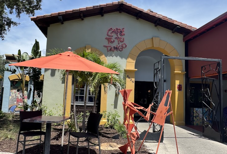 Cafe Tu Tu Tango