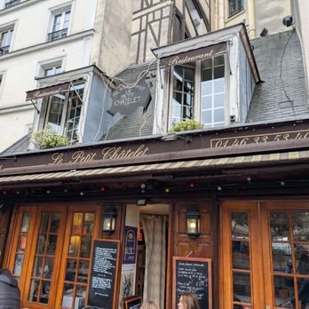 Le Petit Chatelet