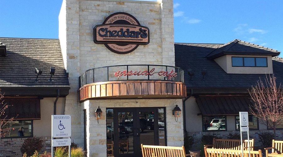 Cheddar's Scratch Kitchen