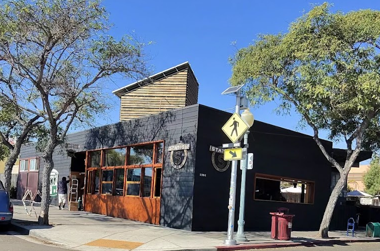 Station Tavern