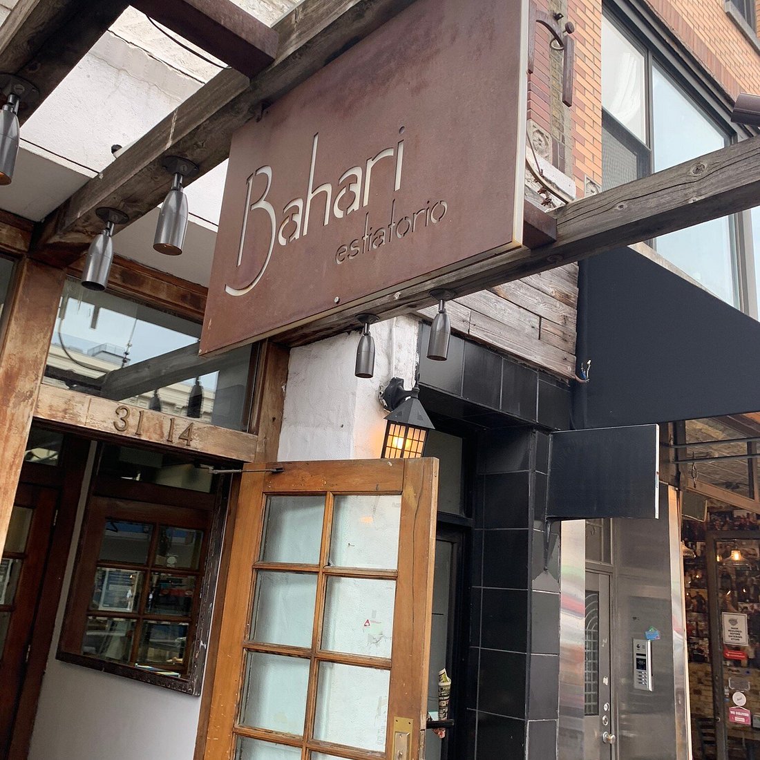 Bahari Estiatorio